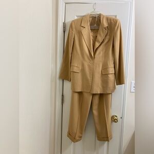 Vintage Talbots Women’s Pant Suit. Jacket and pants included. Size 10